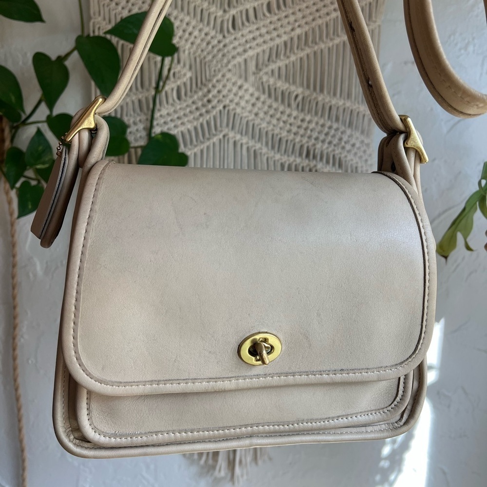 Authentic Vintage Coach Rambler’s Legacy 9061 Bone Leather Crossbody Bag USA - Picture 5 of 16